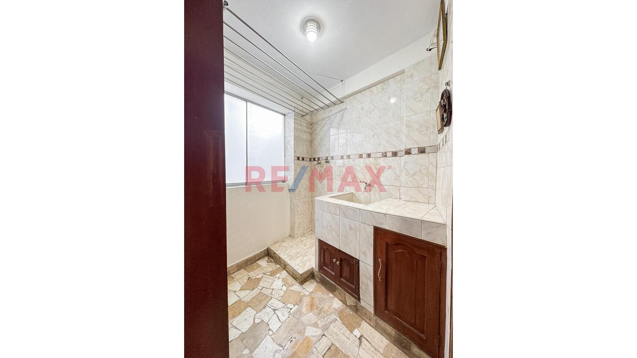 Excelente Oportunidad De Vivir En Una De Las Zonas Mas Solicitadas De San Borja Departamento Frente Al Pentagonito - 12