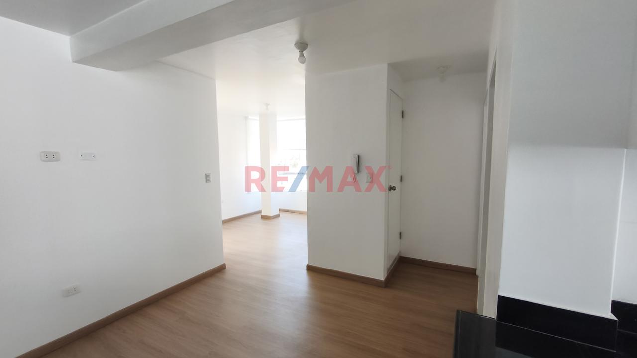 Lindo Departamento En San Miguel, Frente A Parque — foto 9