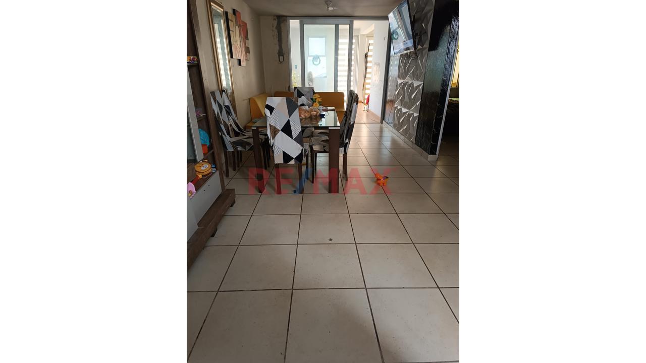 Casa en Venta de 2 dormitorios ubicado en Nuevo Chimbote Casa en Venta de 2 dormitorios ubicado en Nuevo Chimbote