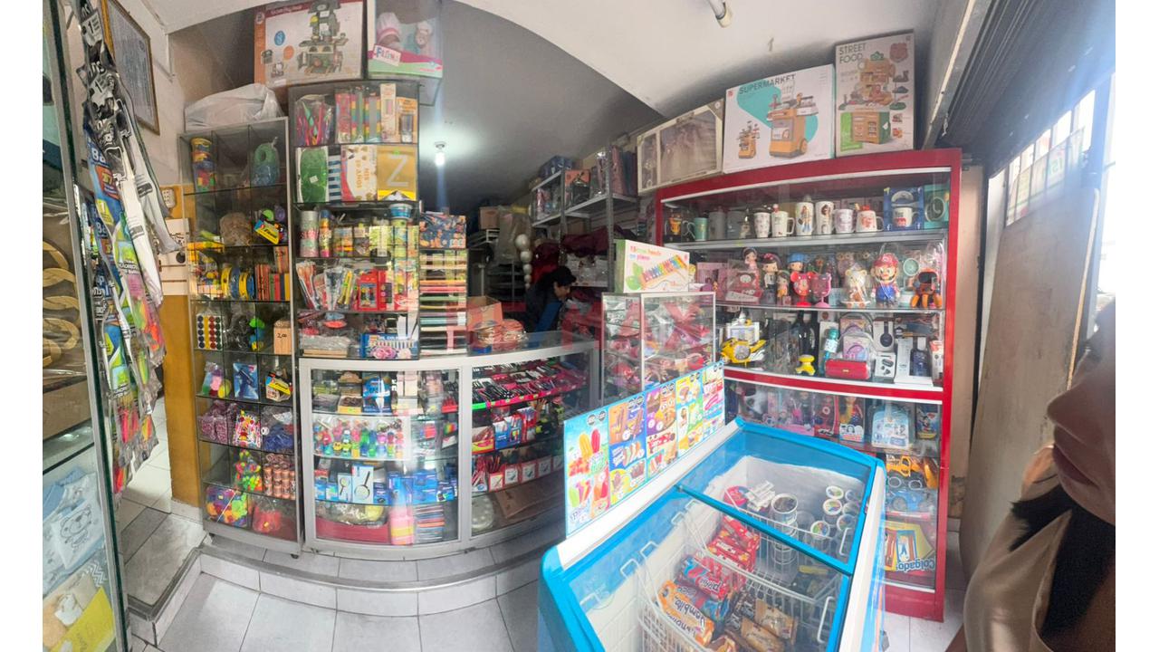 🏪🔑 ¡Se Traspasa  Tienda Comerciale + Alquiler Del Local! 🔑🏪 - 2
