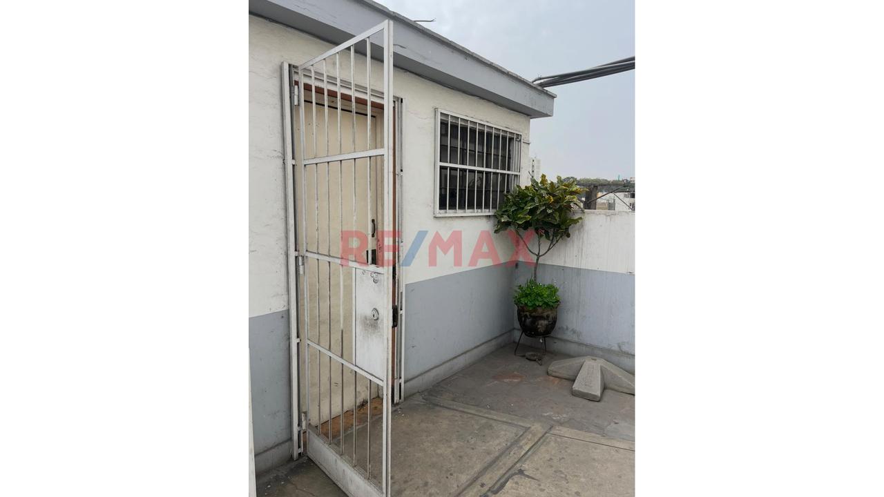 Se Vende Departamento En Centro De Lima - 7