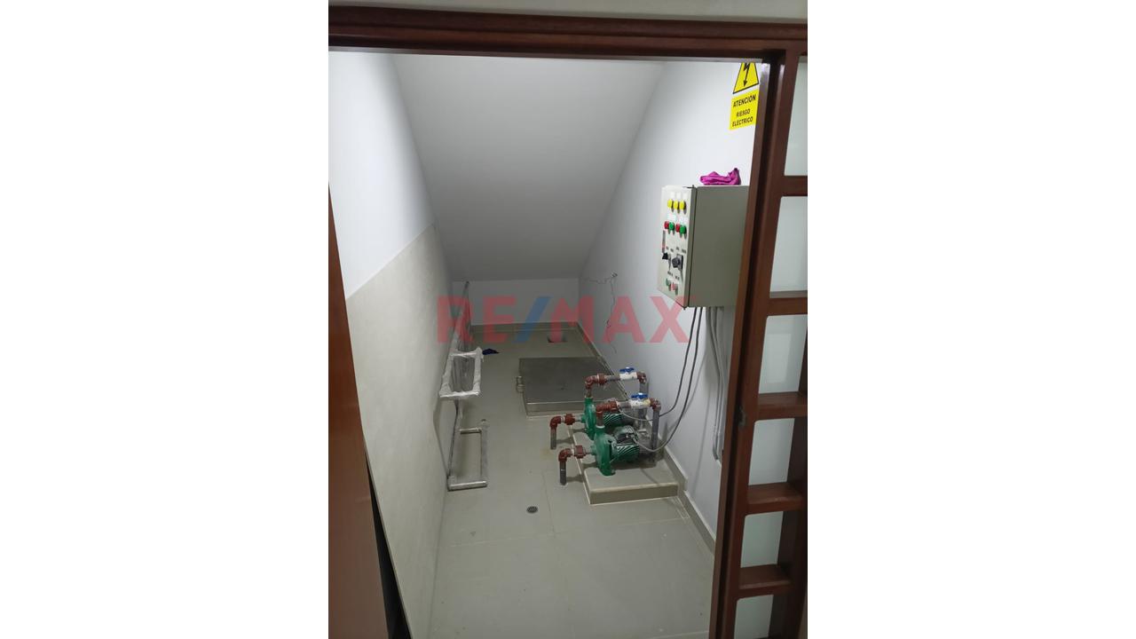 Hotel De Estreno En Venta - 9