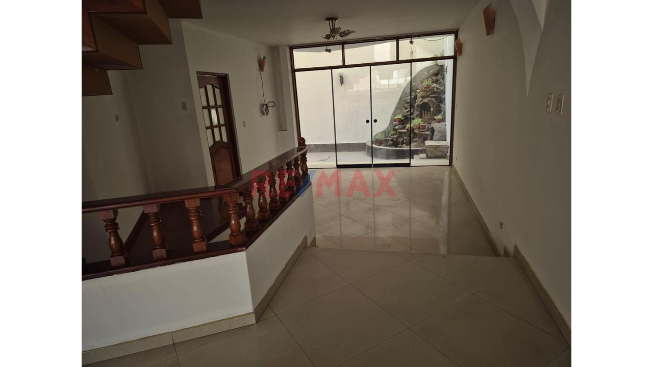 Se Alquila Hermosa Casa En La Molina 500 Mts - 8