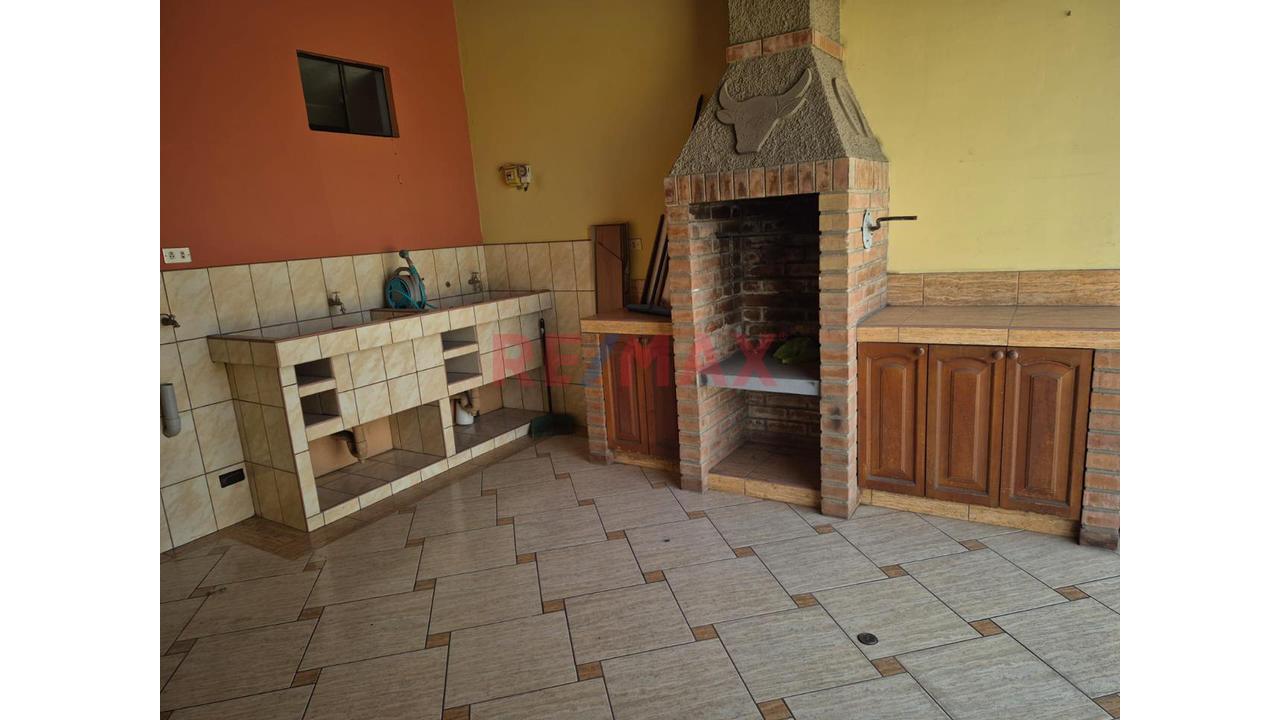 Se Alquila Hermosa Casa En La Molina 500 Mts - 3