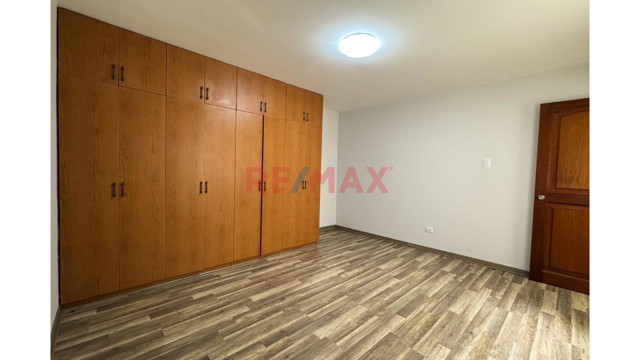 Surquillo /Oportunidad/ Lindo Departamento Remodelado — foto 12