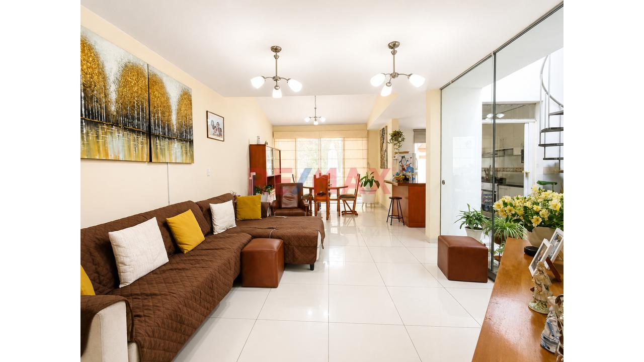 🏡✨ Casa En Venta – Club Residencial Los Girasoles De Huampaní ✨🏡 - 3