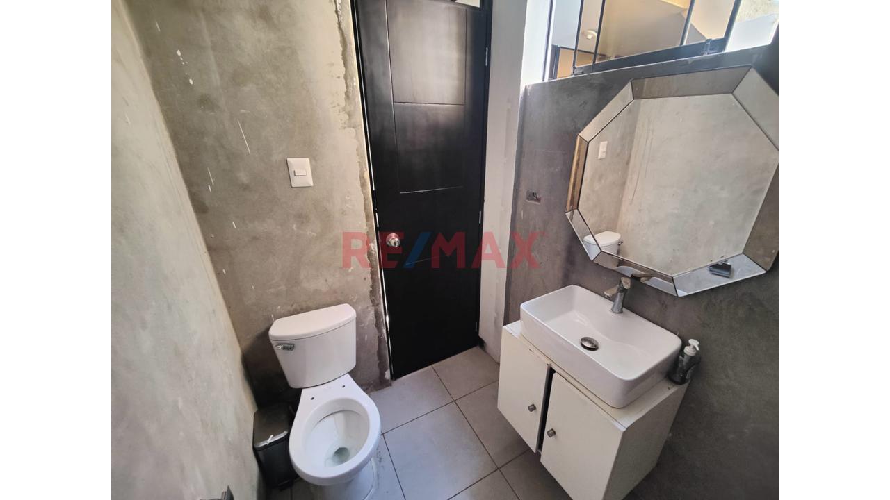 ! Casa En Esquina Frente A Parque/108M2 /Villa El Salvador/Cerca Panamericana Sur Y Hospital De Emergencia - 21