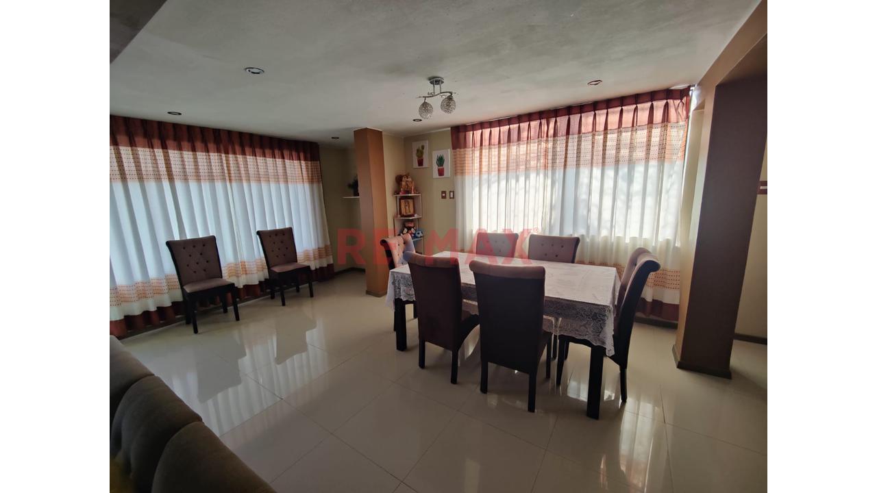 ! Casa En Esquina Frente A Parque/108M2 /Villa El Salvador/Cerca Panamericana Sur Y Hospital De Emergencia - 16