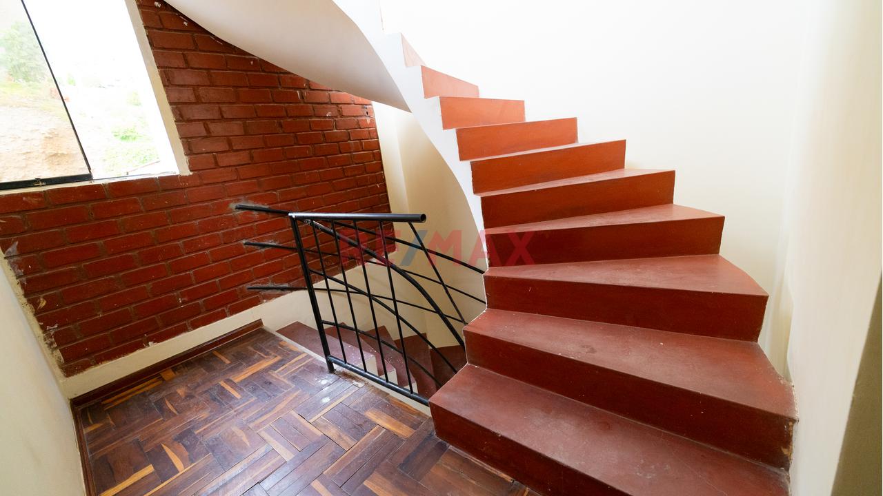 Venta De Casa En Urb. Las Colinas, La Molina!!! — foto 13