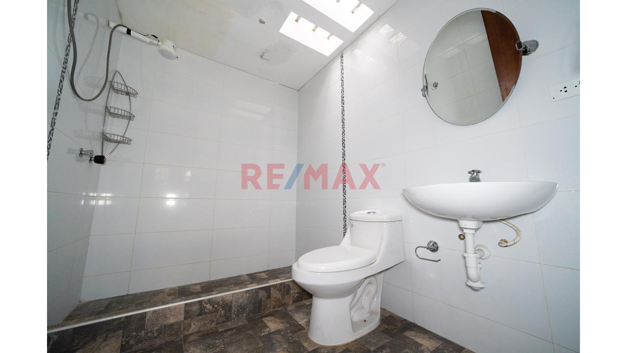 Venta De Casa En Urb. Las Colinas, La Molina!!! — foto 12