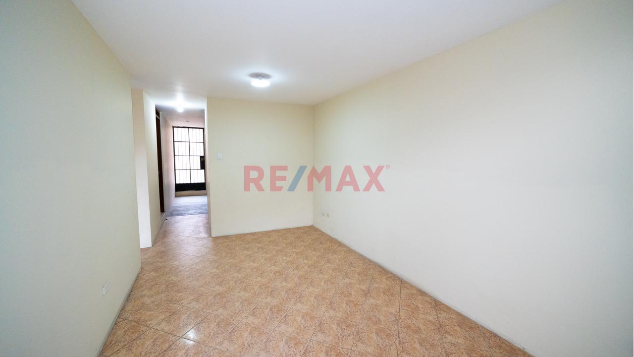 Venta De Casa En Urb. Las Colinas, La Molina!!! — foto 4