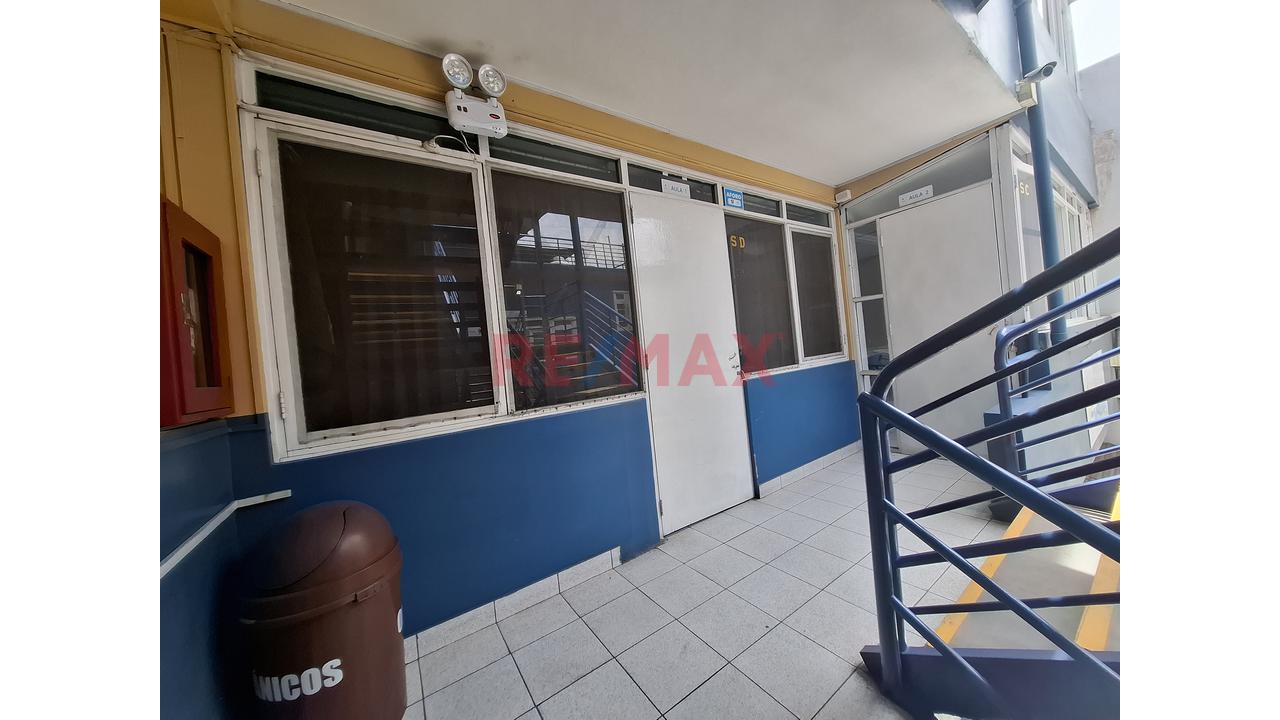 Vendo Amplio Local Comercial En Av. Ejército – Yanahuara - 7