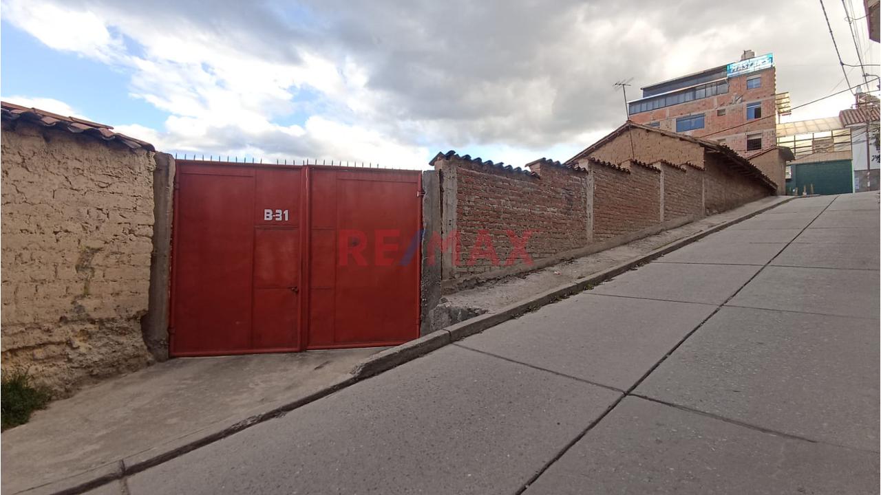 Casa Av. Argentina Pasaje Santo Toribio B-31 - 2