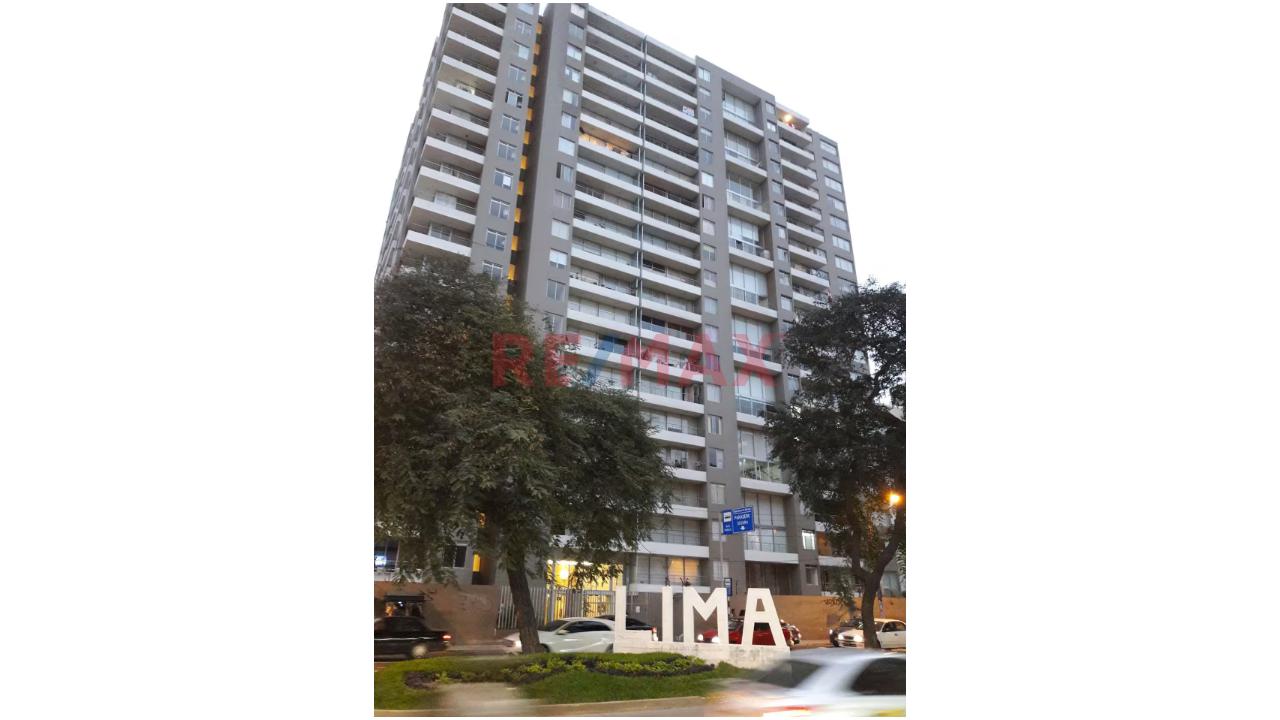 Vive En El Corazón De Lima: Dúplex Con Vista Exterior En Av. Arequipa - 21
