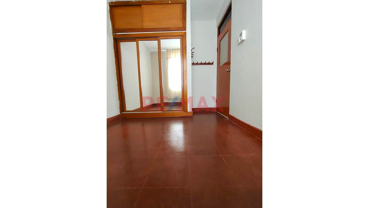 ¡Oportunidad Única En Piura! Departamento Céntrico En Residencial El Morro Dpto 4, Block 06  47,000 Usd - 6
