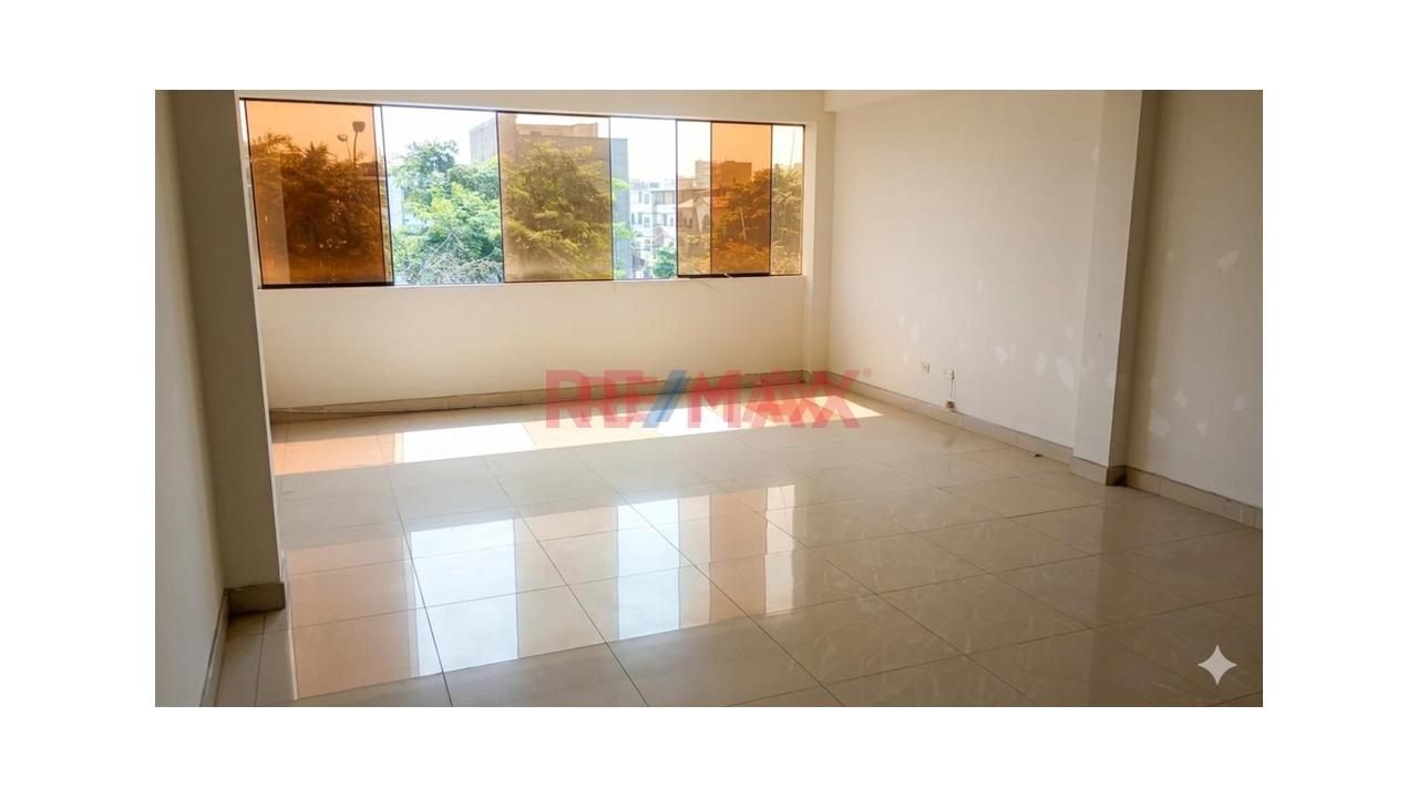 Local Comercial Premium En Av. Javier Prado – 1180 M² — foto 5