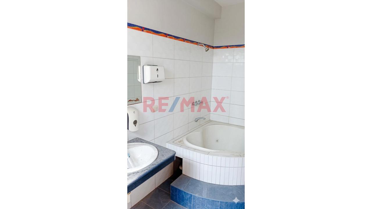 Local Comercial Premium En Av. Javier Prado – 880 M² - 9