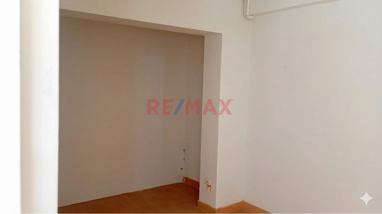 Local Comercial Premium En Av. Javier Prado – 880 M² - 11