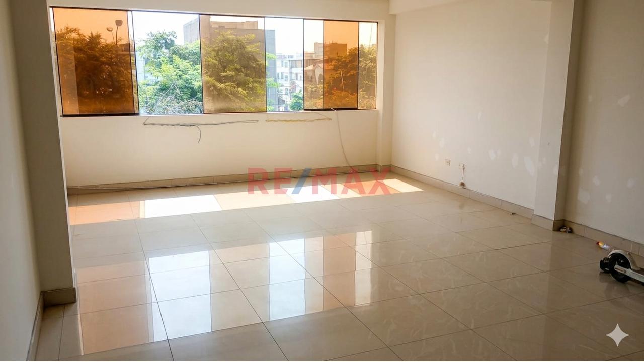Local Comercial Premium En Av. Javier Prado – 880 M² - 5