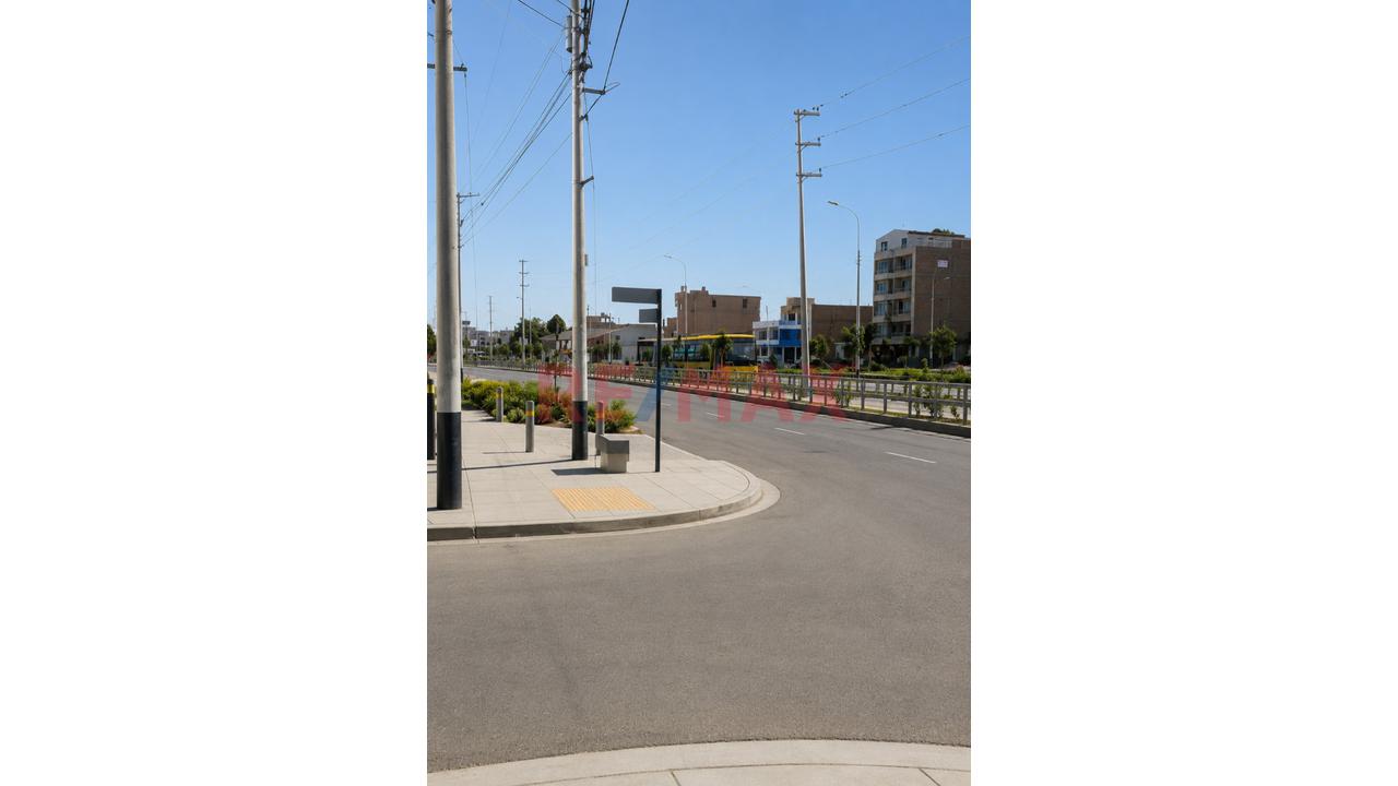 Local Nuevo En Grifo Av. Universitaria Zona Corredor Comercial Carabayllo - 7