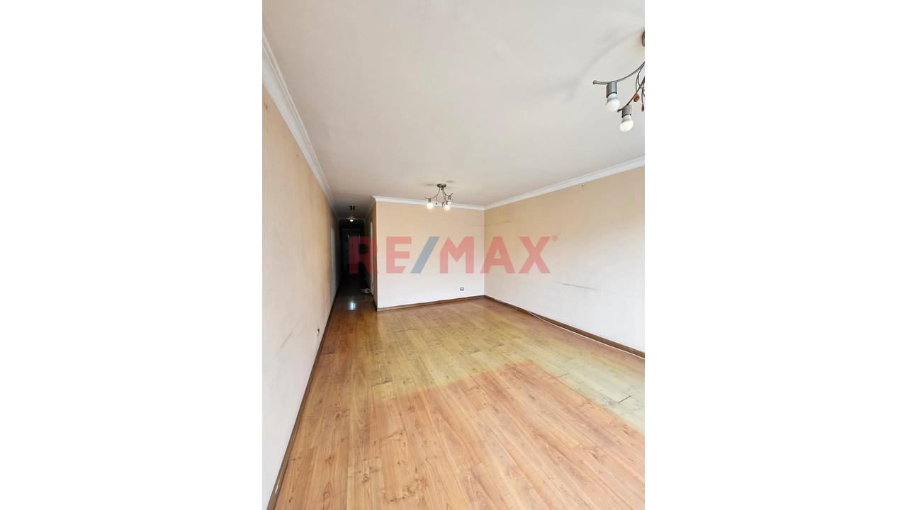 🏡✨ ¡Oportunidad De Vivir En Santiago De Surco! ✨🏡 — foto 4