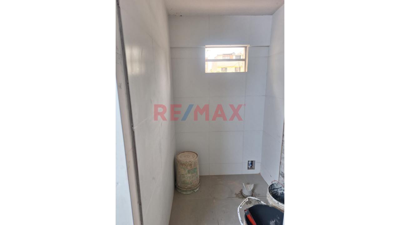 Se Vende Local Comercial Los Proceres Surco - 11