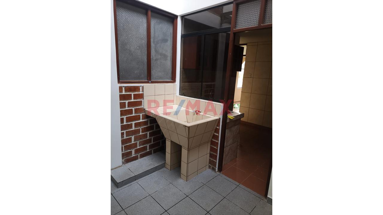 Venta De Departamento Segundo Piso Urb. Villa Marina Ilo - 17