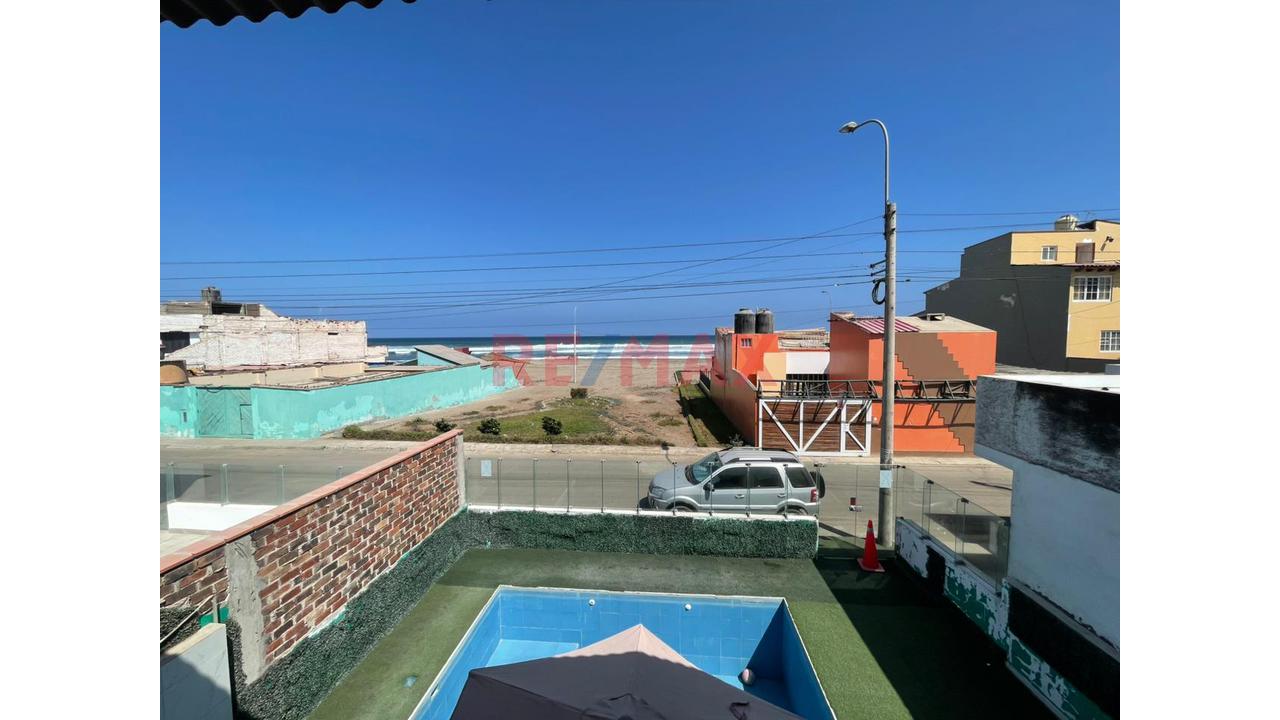 Venta De Casa De Playa Frente A Parque Y Con Vista Al Mar De 219M2 En Lurin - Playa Arica - 4