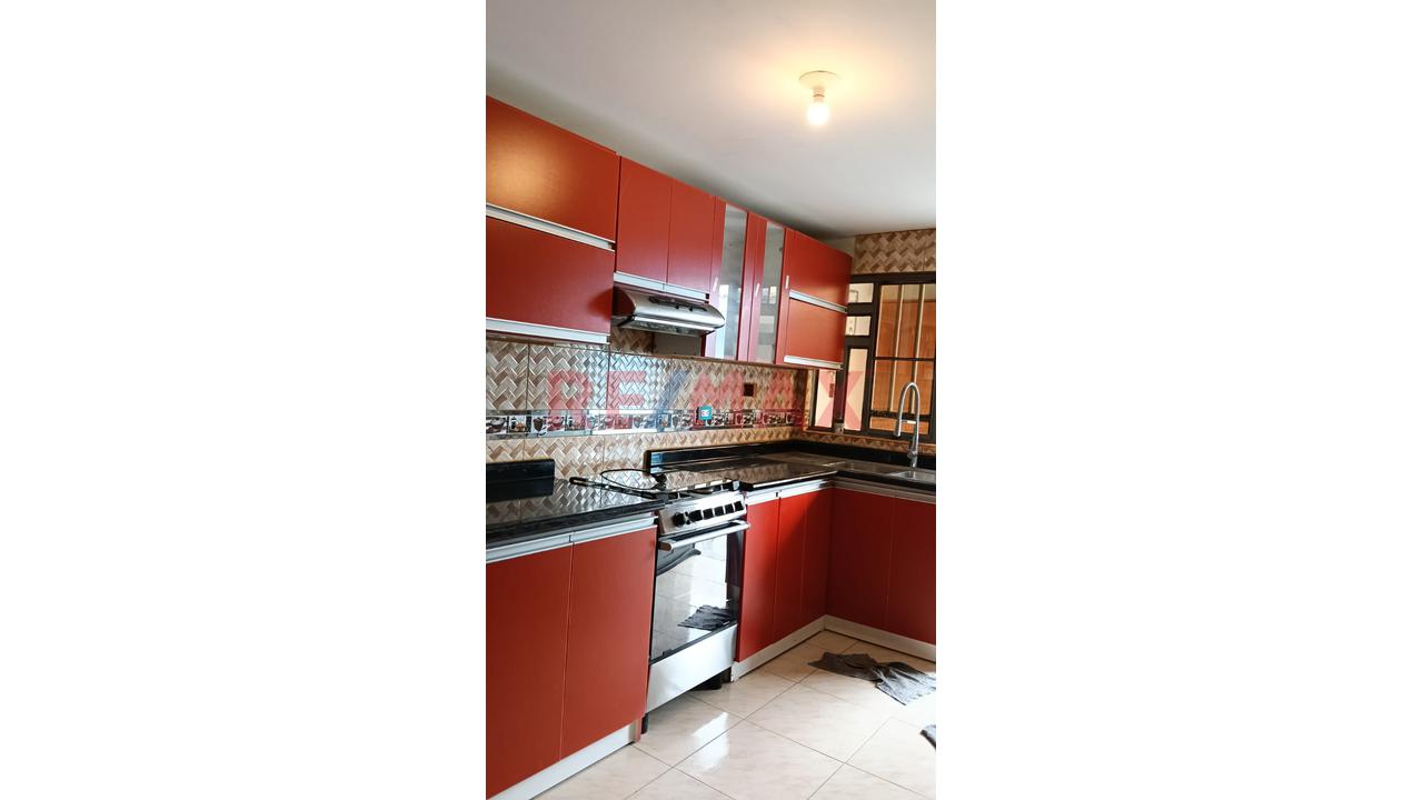 Vendo Amplia Casa De 249M² En Santa Rosa | Urb. Coovitiomar Popular - 9