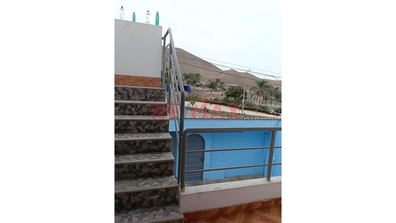 Vendo Amplia Casa De 249M² En Santa Rosa | Urb. Coovitiomar Popular - 19