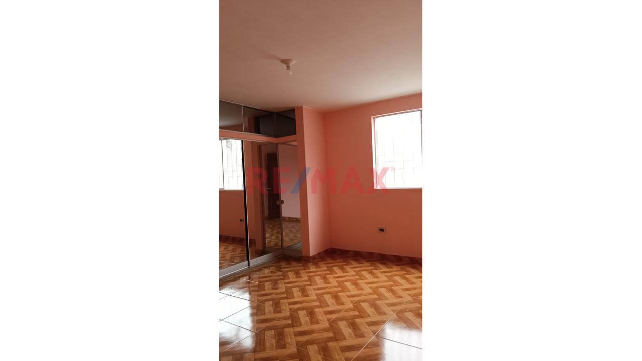 Vendo Amplia Casa De 249M² En Santa Rosa | Urb. Coovitiomar Popular - 5