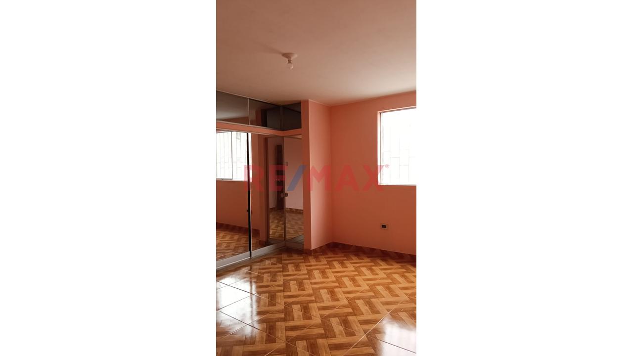 Vendo Amplia Casa De 249M² En Santa Rosa | Urb. Coovitiomar Popular - 6