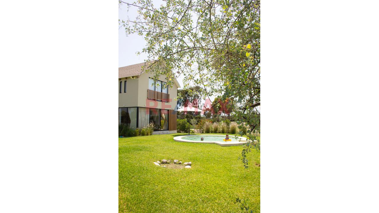 Alquiler De Exclusiva Casa De Playa Con Piscina - 19