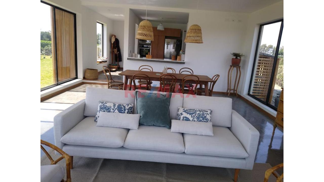 Alquiler De Exclusiva Casa De Playa Con Piscina - 4