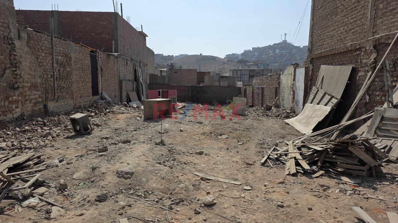 Terreno Frente A Mercado Santa Rosa En Puente Piedra - 12
