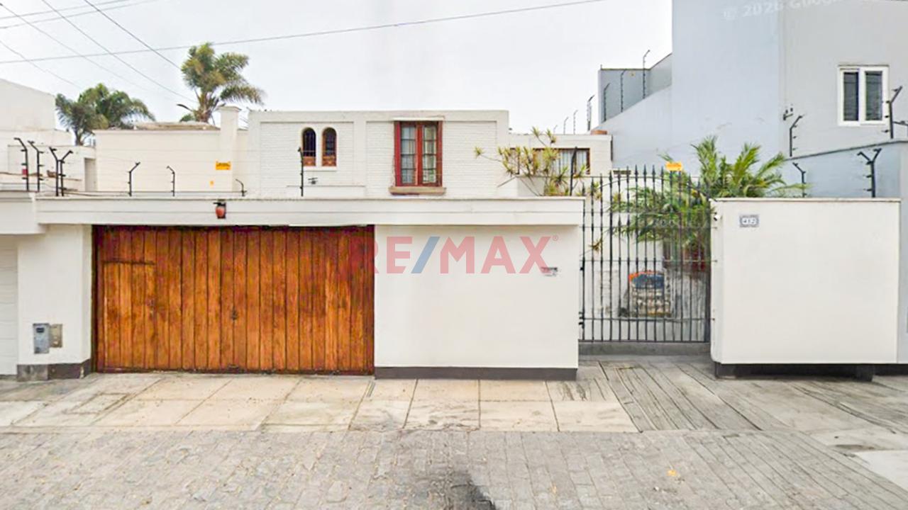 Casa Con Excelente Ubicación Cerca Al Golf De San Isidro — foto 2