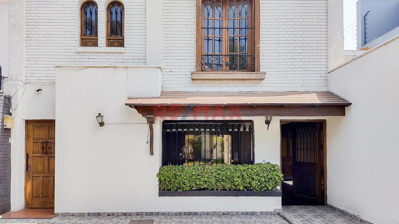 Casa Con Excelente Ubicación Cerca Al Golf De San Isidro — foto 4