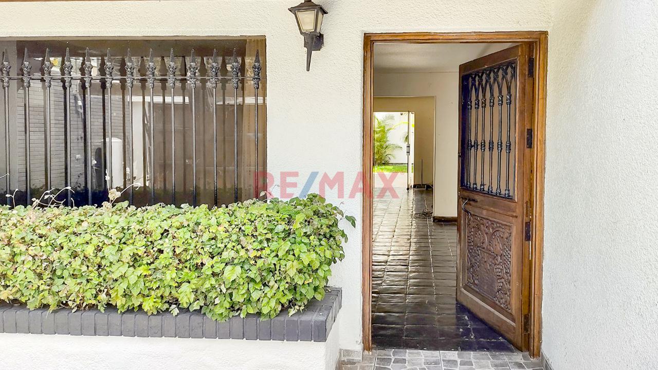 Casa Con Excelente Ubicación Cerca Al Golf De San Isidro — foto 8