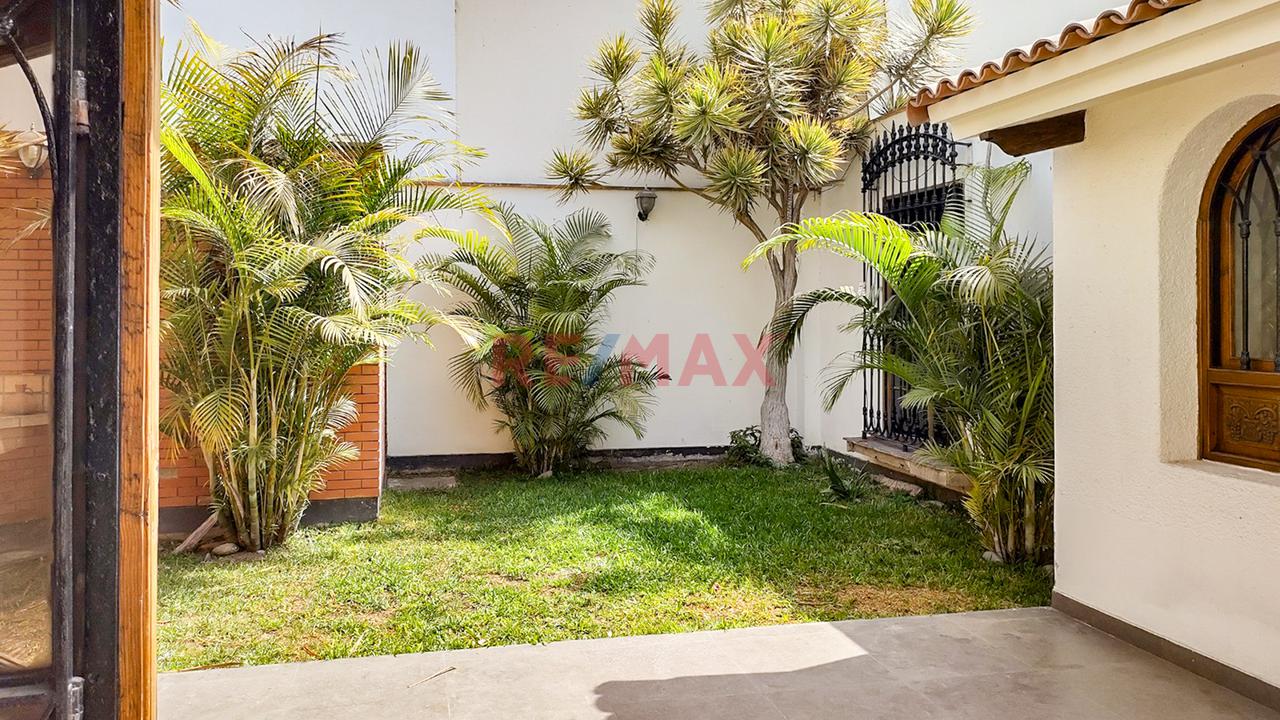 Casa Con Excelente Ubicación Cerca Al Golf De San Isidro