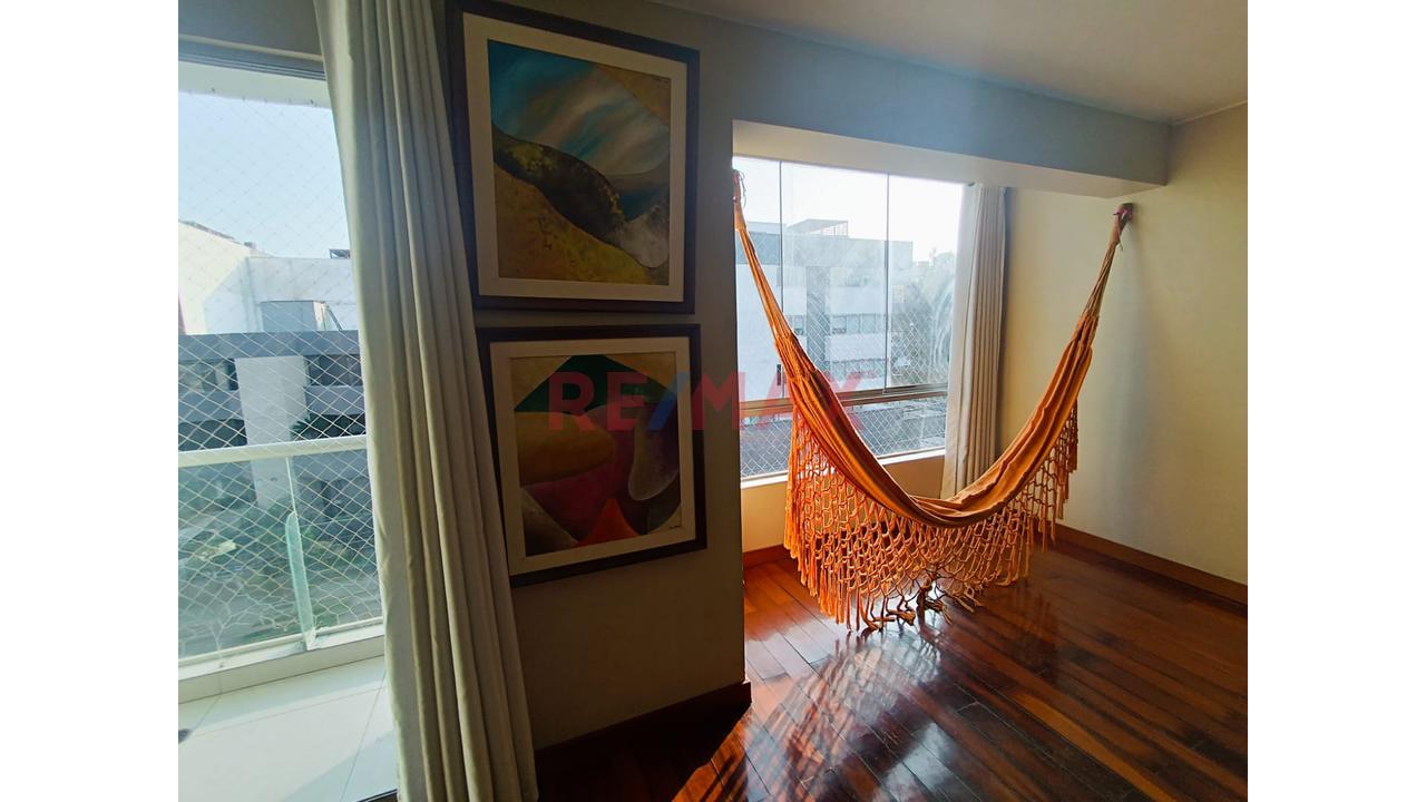 Vendo Exclusivo Dpto. De 138 M² Con Ascensor Directo/Estacionamiento Doble Y Depósito-Valle Hermoso Surco — foto 2