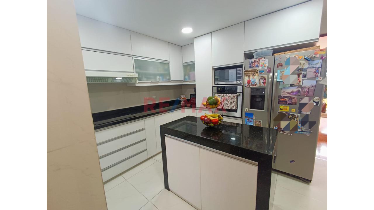 Vendo Exclusivo Dpto. De 138 M² Con Ascensor Directo/Estacionamiento Doble Y Depósito-Valle Hermoso Surco — foto 6