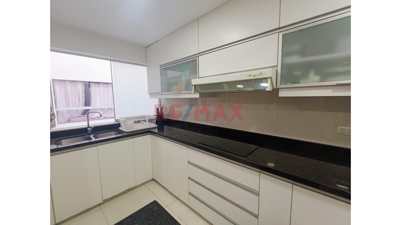 Vendo Exclusivo Dpto. De 138 M² Con Ascensor Directo/Estacionamiento Doble Y Depósito-Valle Hermoso Surco — foto 5