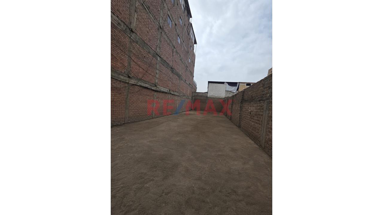 🚨 Oportunidad Única: Terreno Con Alto Potencial Comercial En La Panamericana, Cerca A Megaplaza 🚨 — foto 2