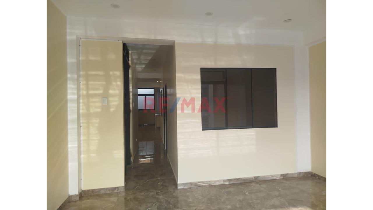 Alquiler De Departamento En Urb. Santo Domingo Carabayllo — foto 5