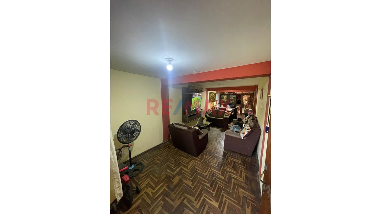 Casa En Venta De 120 M² En Smp | 2 Pisos + Azotea | Amplios Ambientes Y Excelente Ubicación. — foto 8