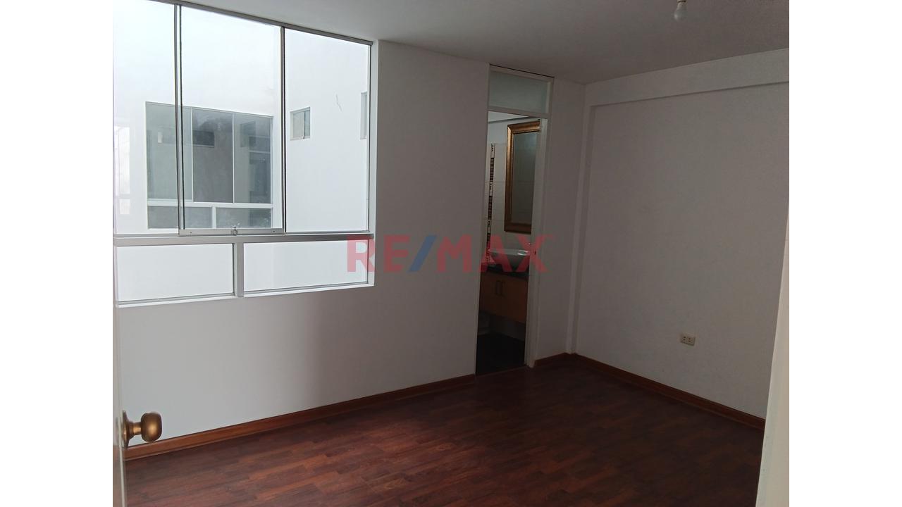 Lindo Departamento De Estreno En Surco, Urb Los Rosales — foto 11