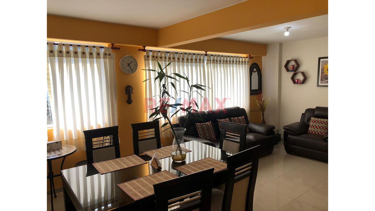 Alquiler Dpto Amoblado En 3Er Piso Vista Exterior 72 M2 En San Miguel — foto 5