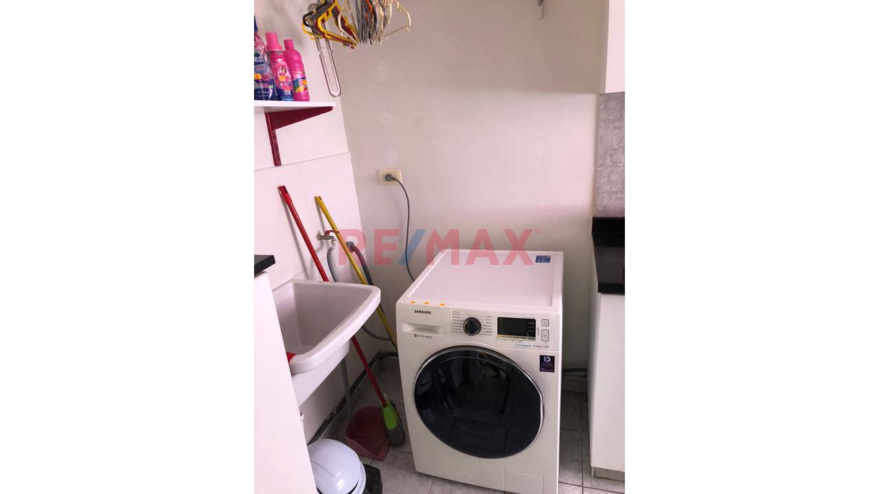 Alquiler Dpto Amoblado En 3Er Piso Vista Exterior 72 M2 En San Miguel — foto 8