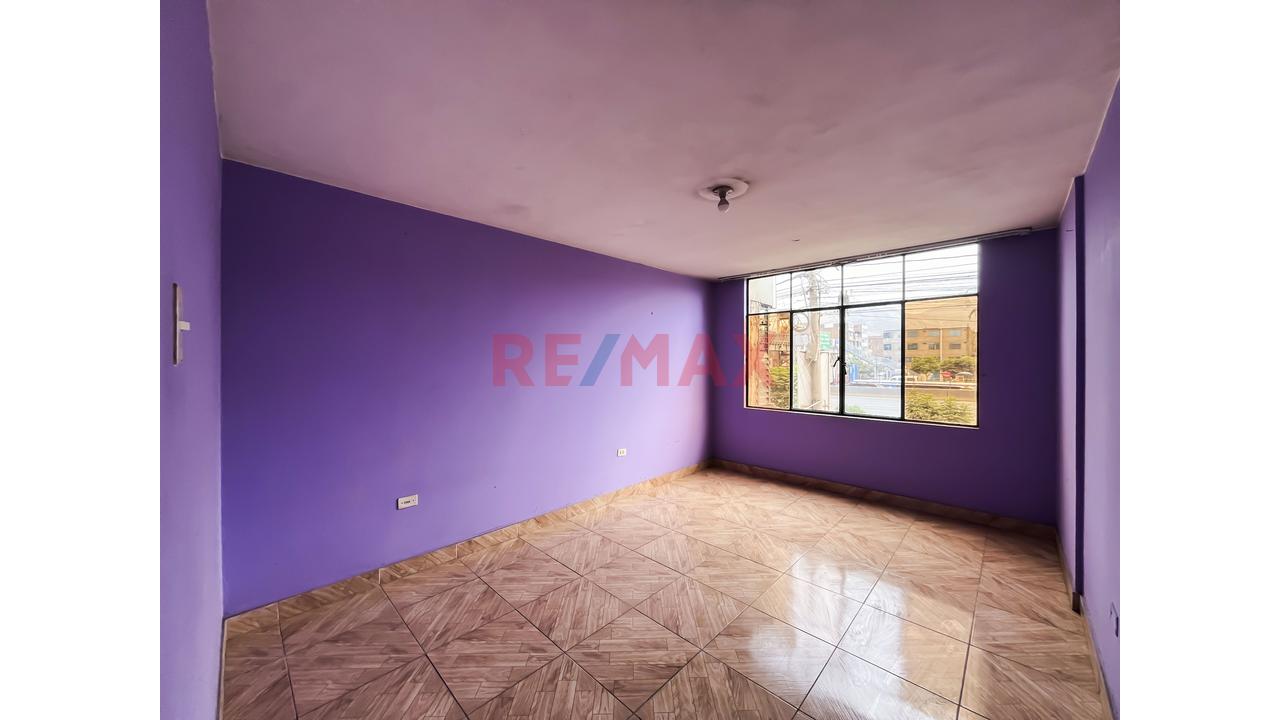 Casa Multifamiliar Con 2 Departamentos Independientes Y Zonificación Cv/Rdm" - 17