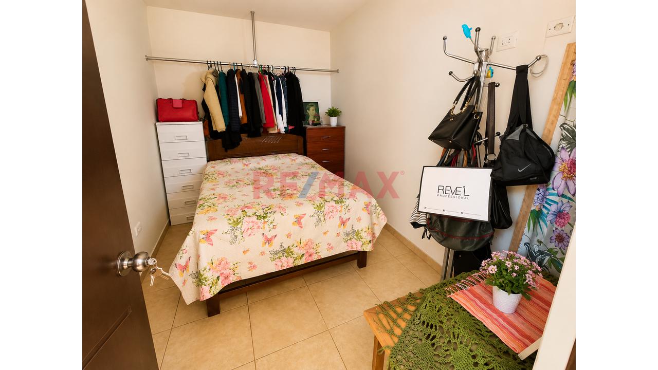 ¡Casa De 03 Pisos (01 Departamentos Por Cada Piso) A.T.: 120Mt2, Cada Piso Independizado En Sunarp! - Oportunidad Única En Ancón! - 19
